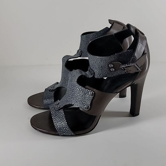 Tory Burch Teagan Stingray Brown Blue Leather Caged T Strap Sandal. - Picture 4 of 11